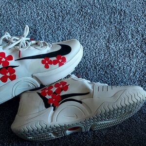 White NIKE Sneakers with Red Floral Design